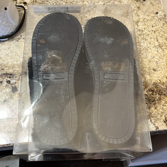 Gianni Bini Fluffy House Shoes- brand new in the box never used! From Dillards - Picture 5 of 5